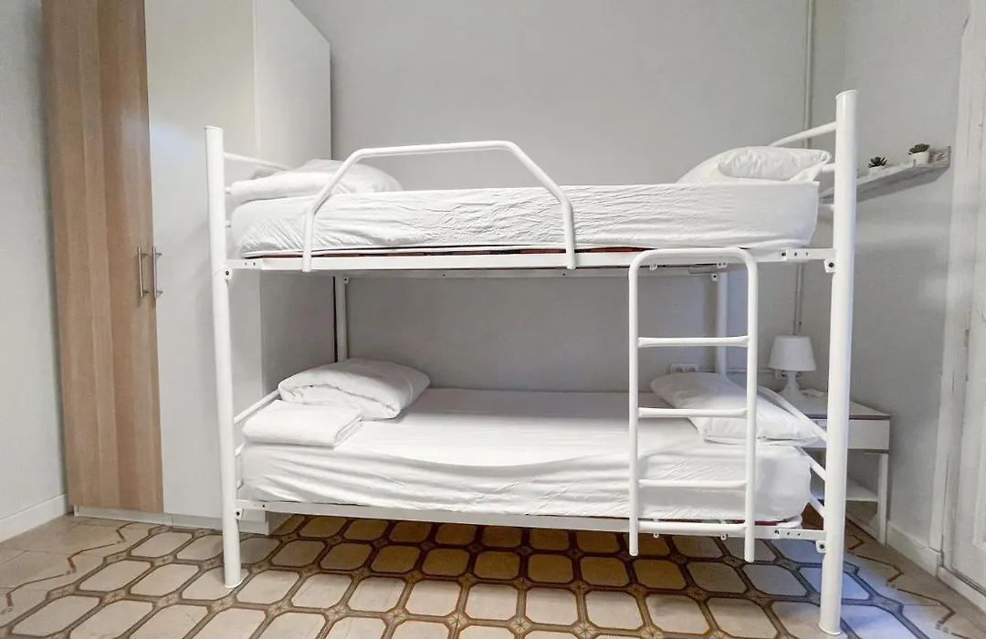 Az The Old Town Hostel - Coliving-1