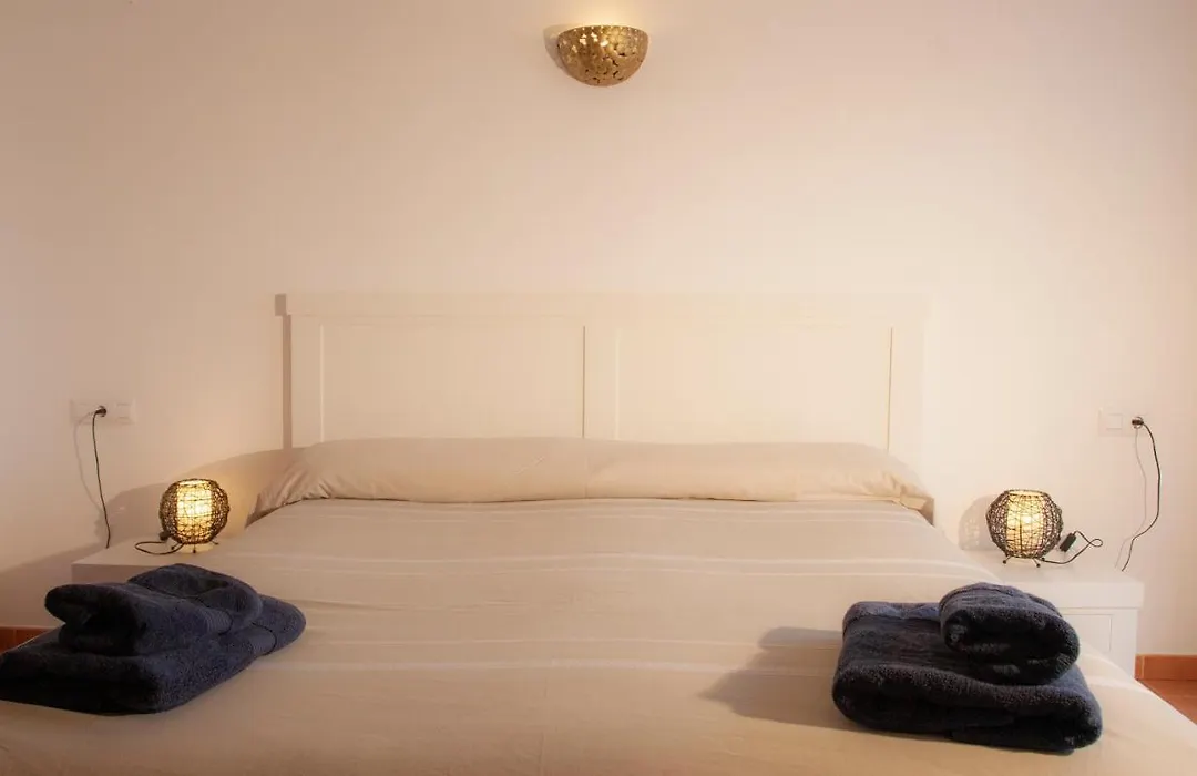 El Jardin De Juanita - Rooms-1