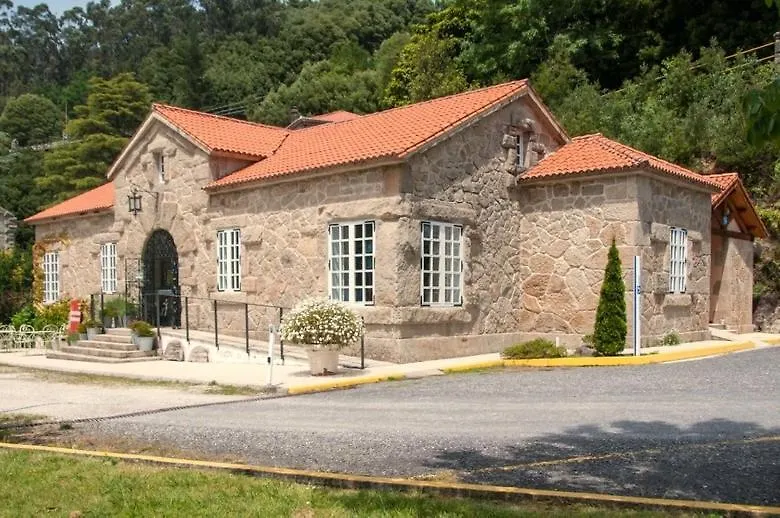 Hotel Pesqueria Del Tambre-1