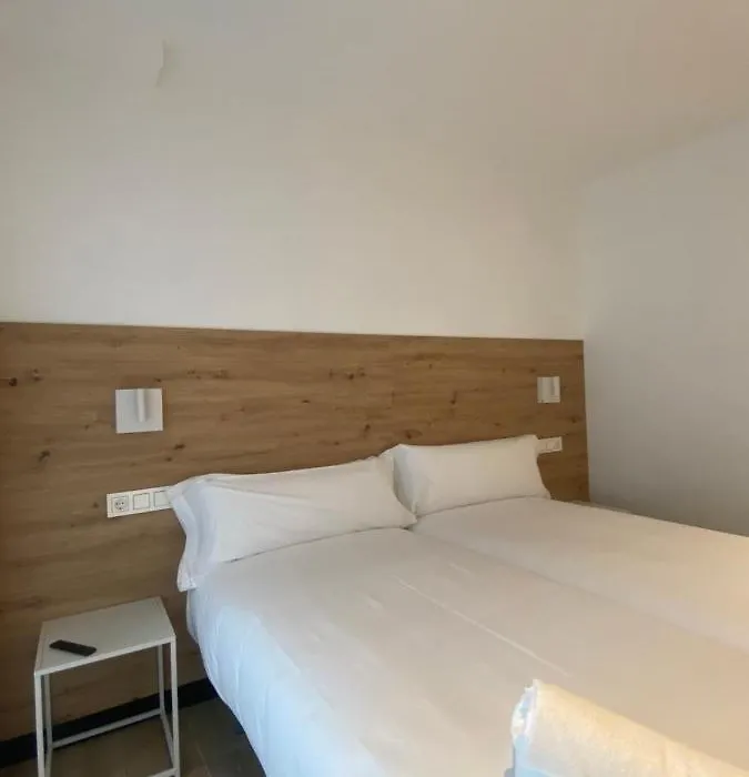 Donostia Rooms-1