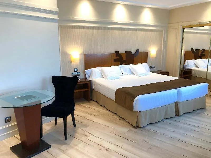 Hotel Olid-1