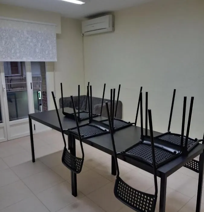 Room In Guest Room - H Individual In Reformed Residence Has Wifi Center Num114-1
