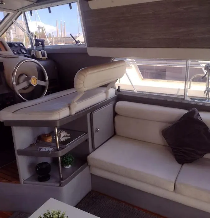 Yach Boat-1