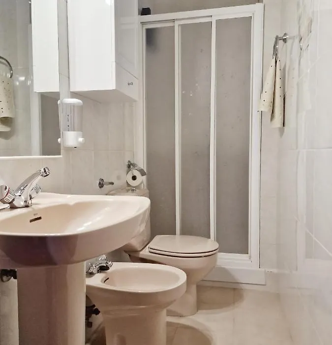 Apartamento junto Palacio de Viana -Alojamientos El Duque-1