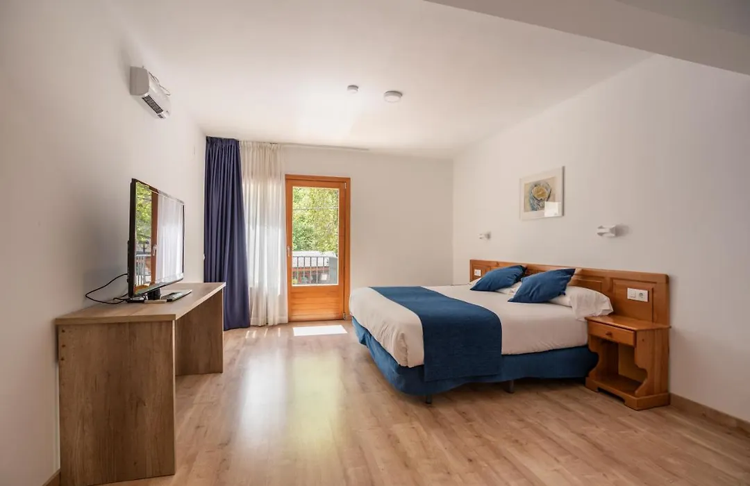 Hotel Marxant-1