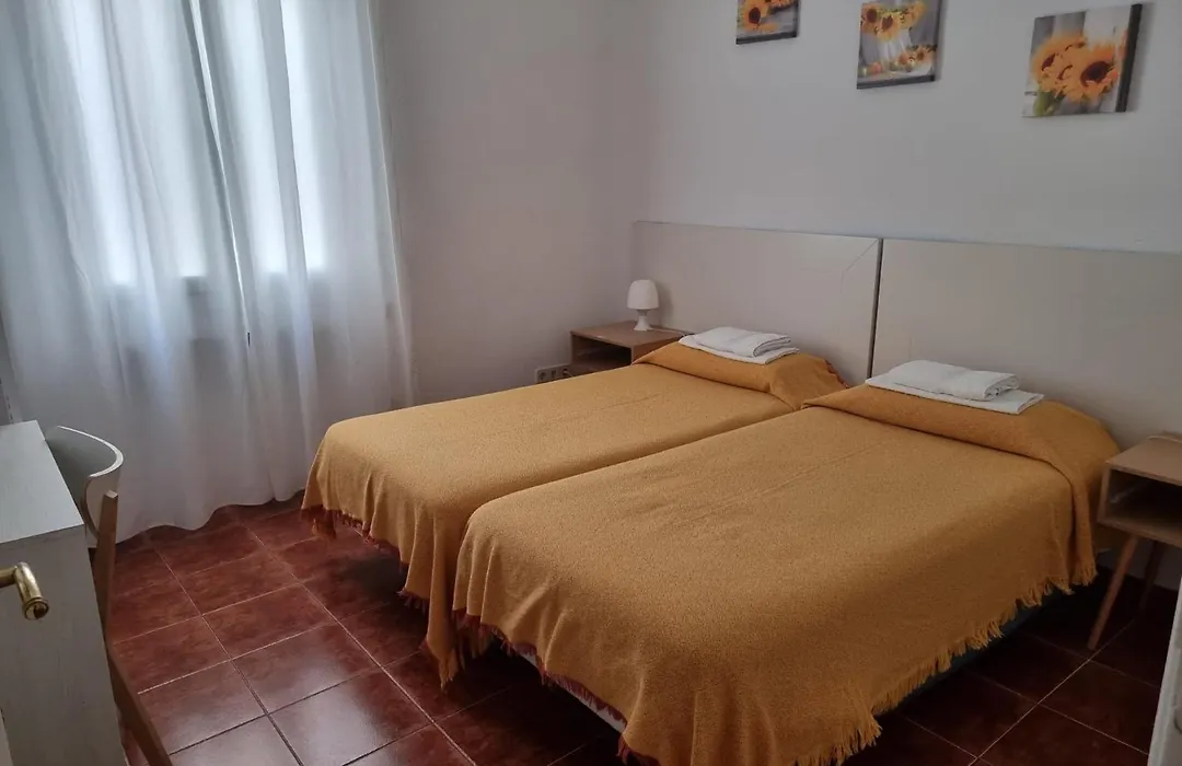 Casa De Huespedes Cuenca-1