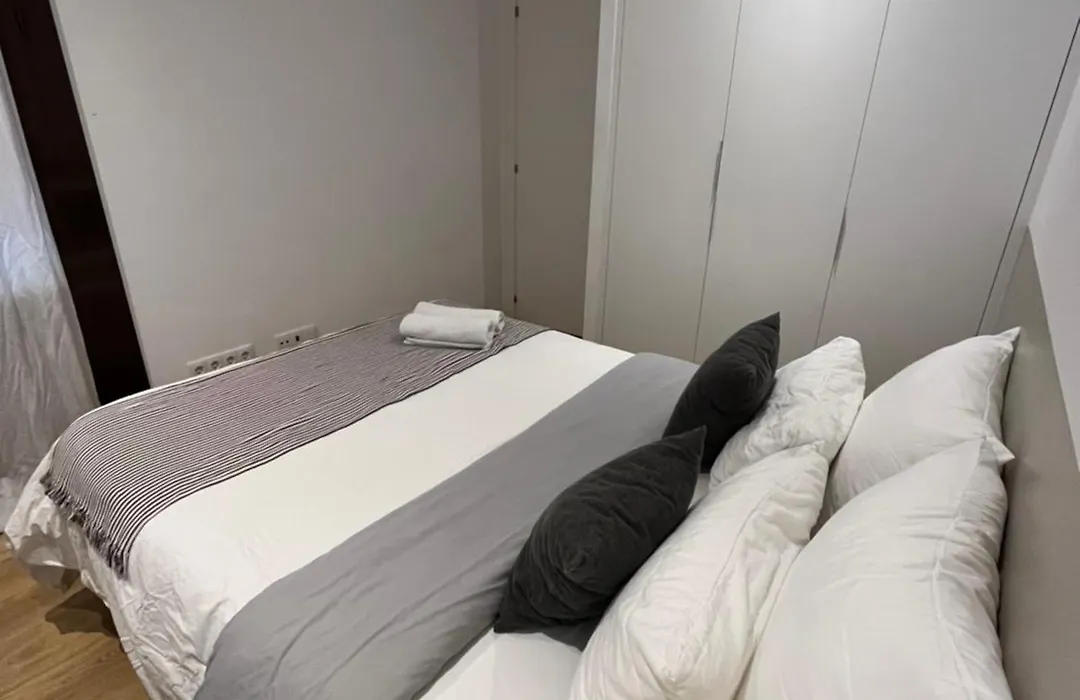 The Guest Room Gotico-1