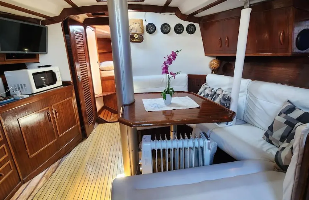 Sailboat Home-1