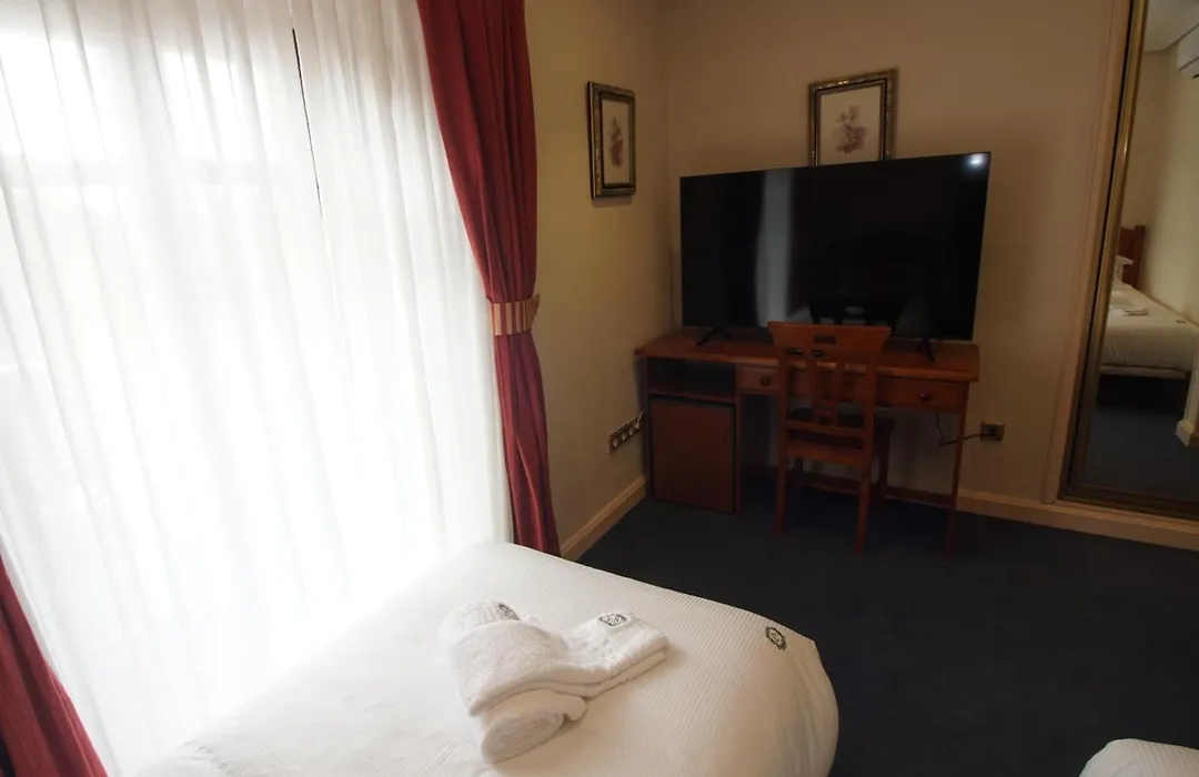 Hotel Riaza-1