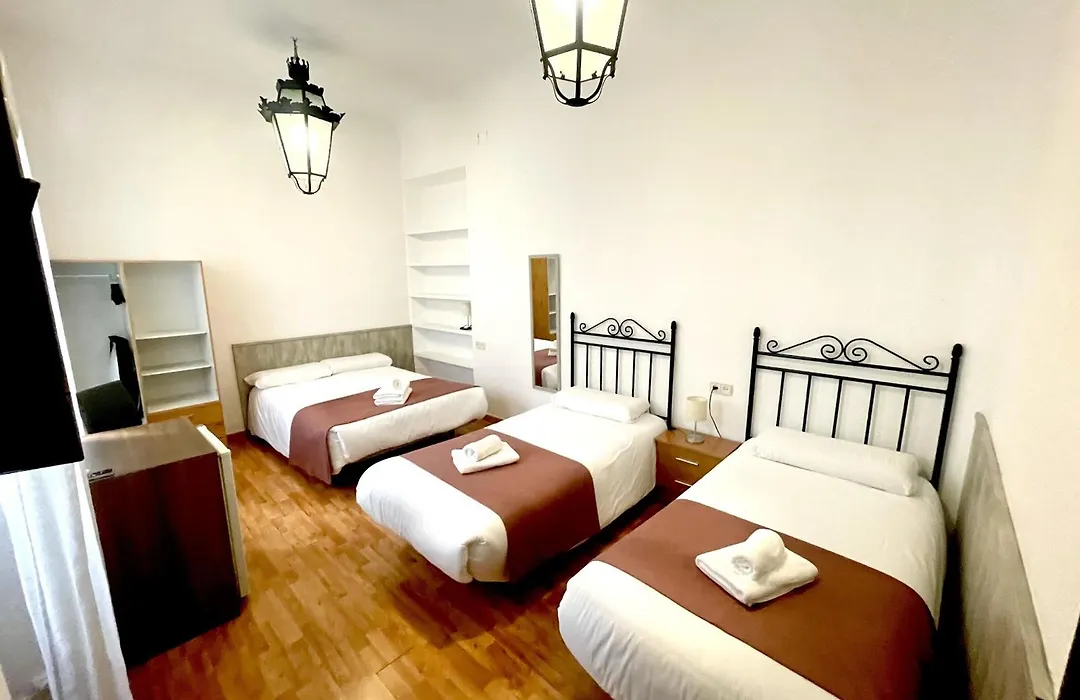 Arteaga Hostal & Banos Arabes Elvira-1