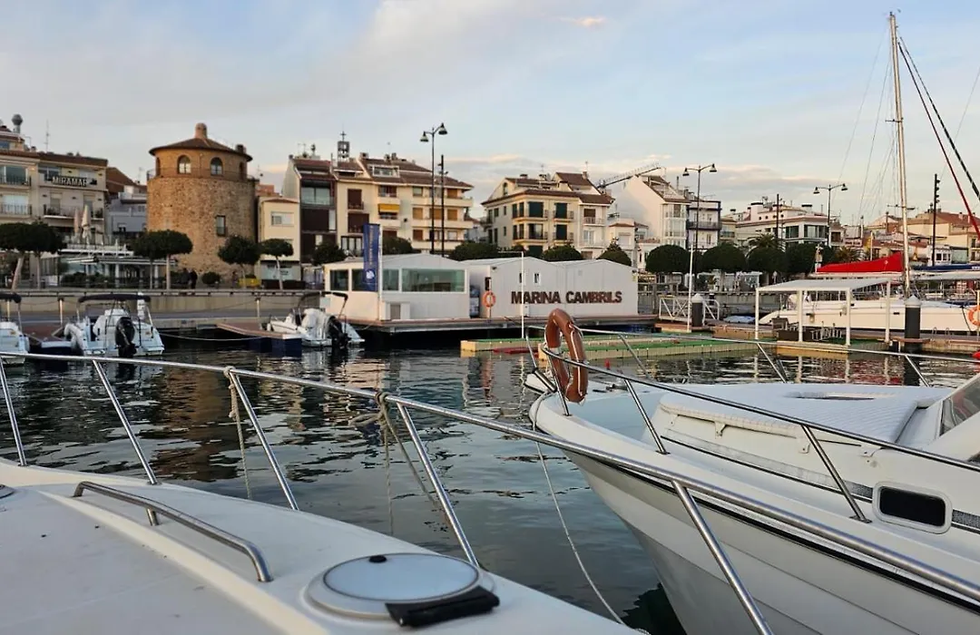 Barco En Cambrils-1