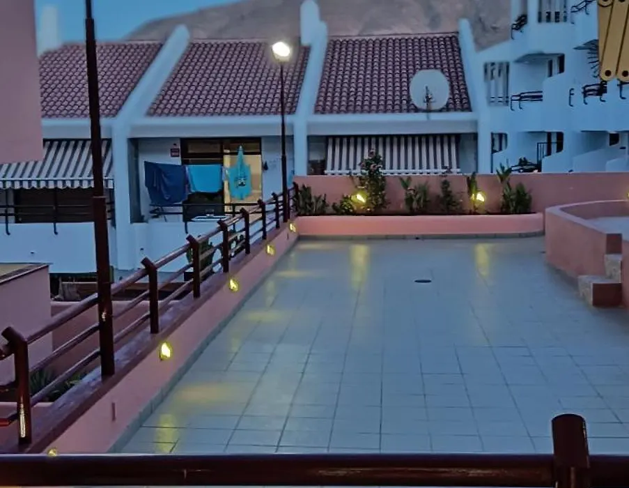 Nice Apartment With Balcony, Central, Wifi-1