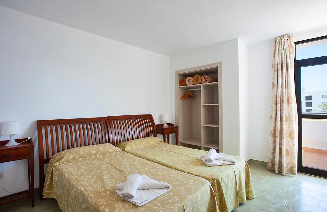 Apartamentos Don Quijote-1