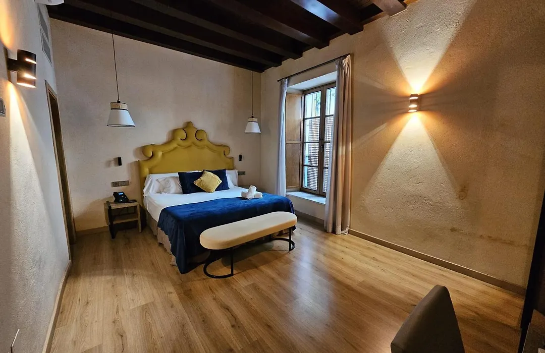 Hemd Hotels Puerta Real Boutique-1
