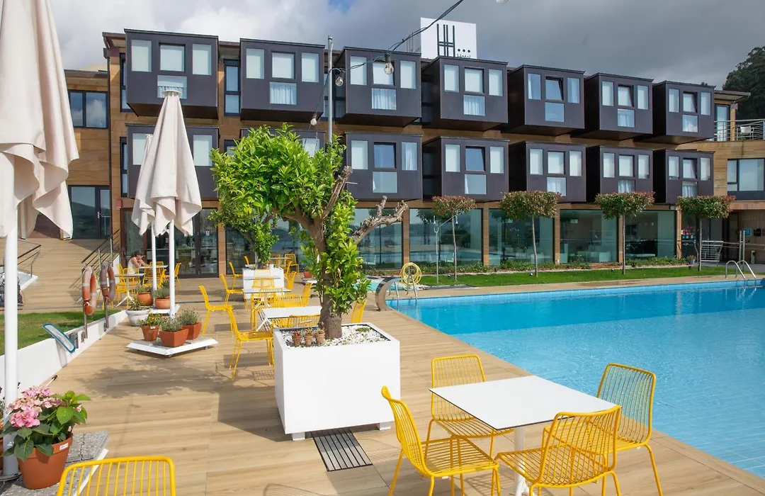 Hotel Herbeira-1