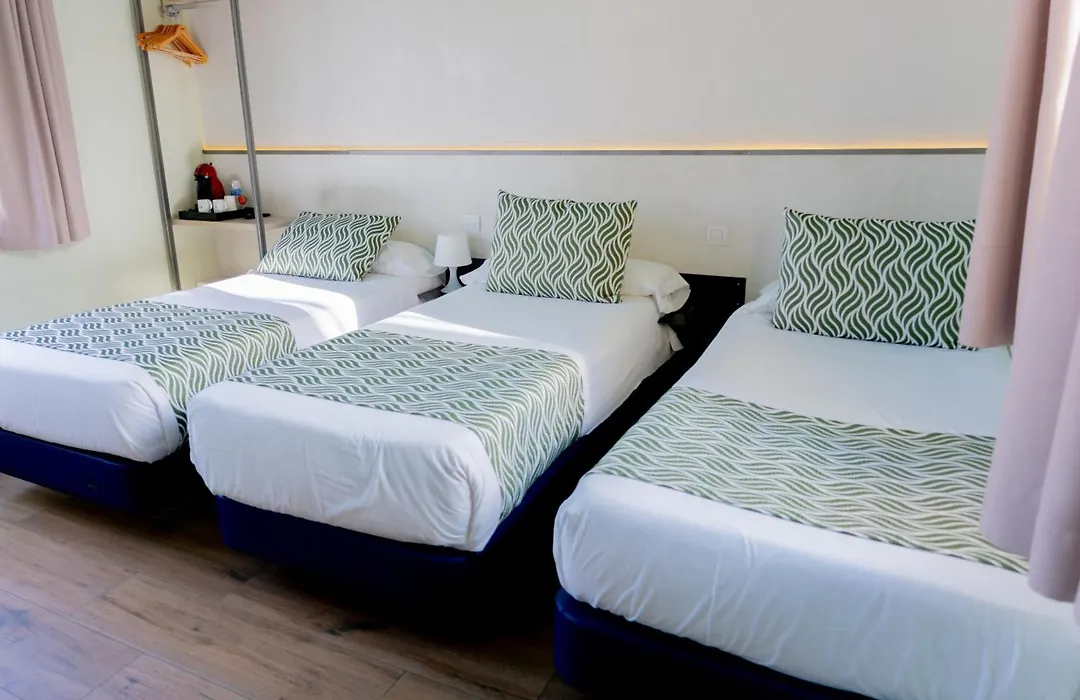 Hostal Charlotte-Gran Via-1