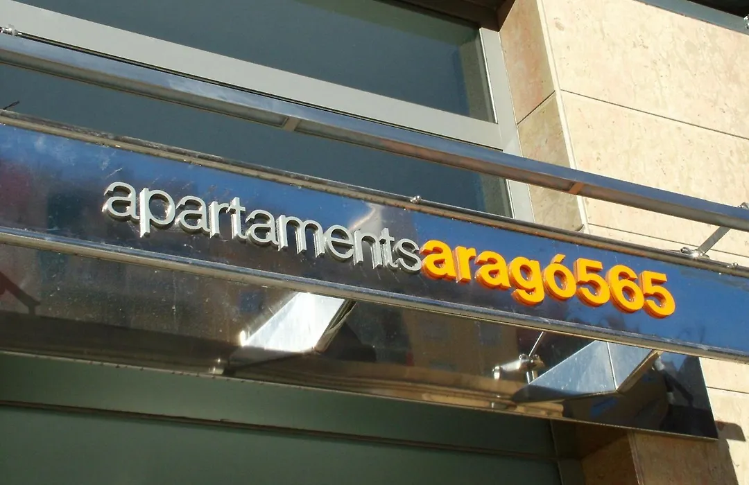 Apartaments Arago565-1