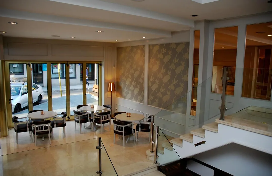 Hotel Serantes-1