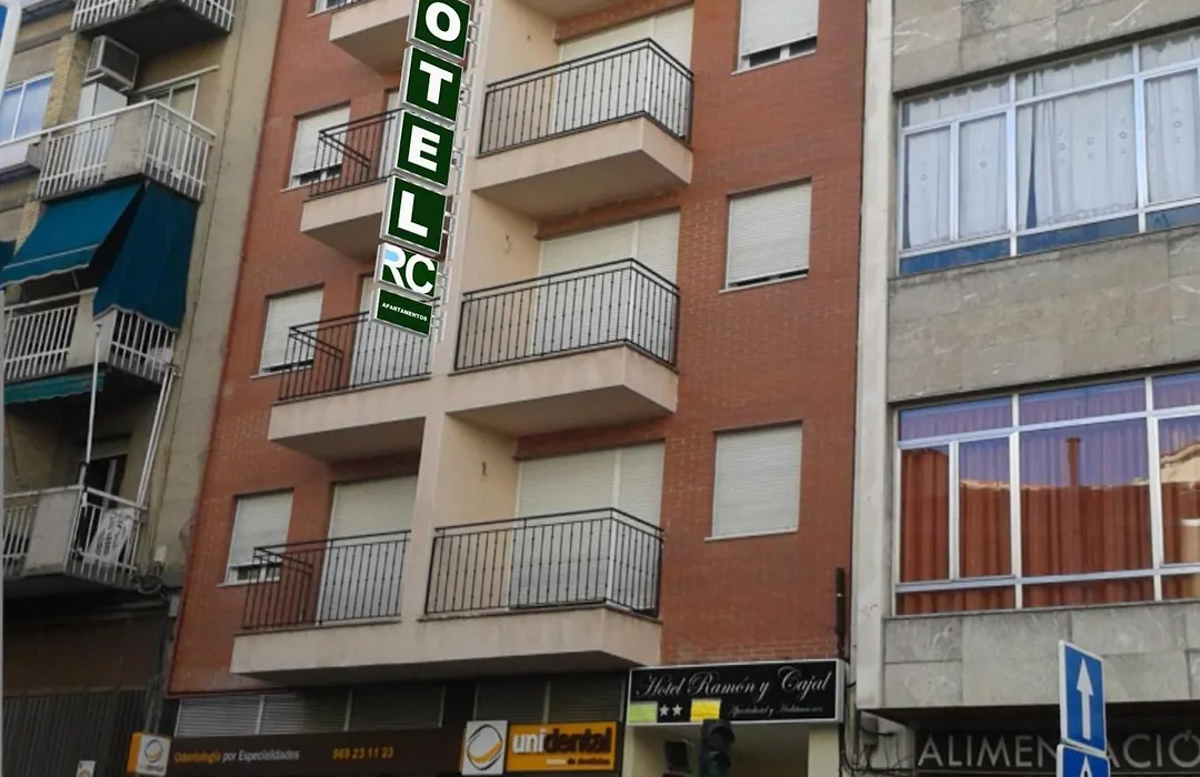 Hotel RC Ramon y Cajal-1