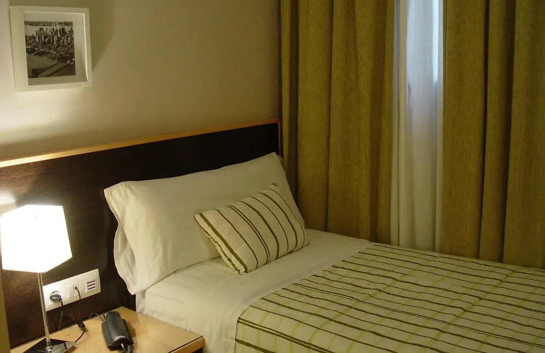 Hostal Albero By Eme Hoteles-1
