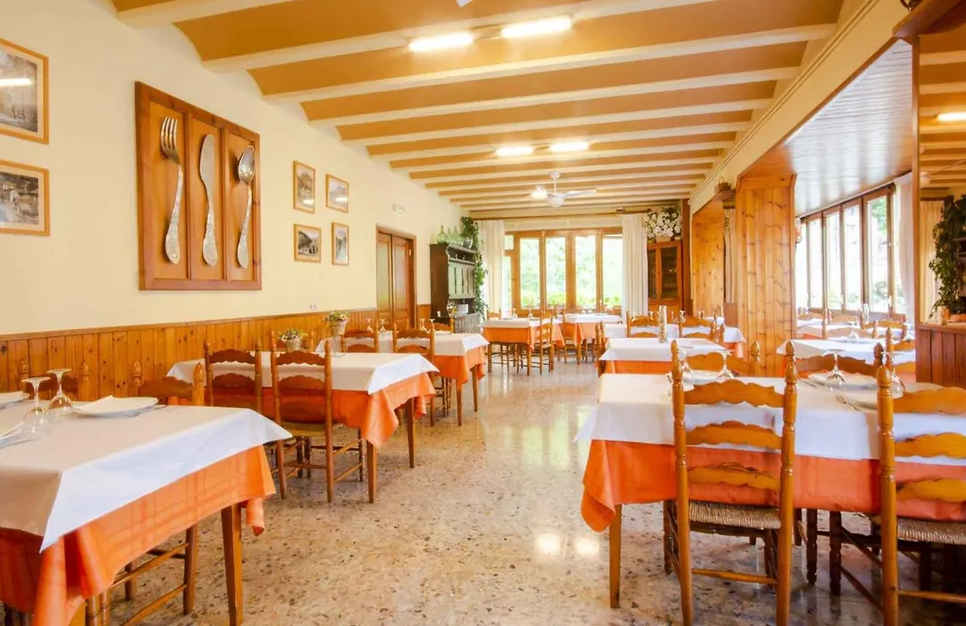Hostal Noguera-1