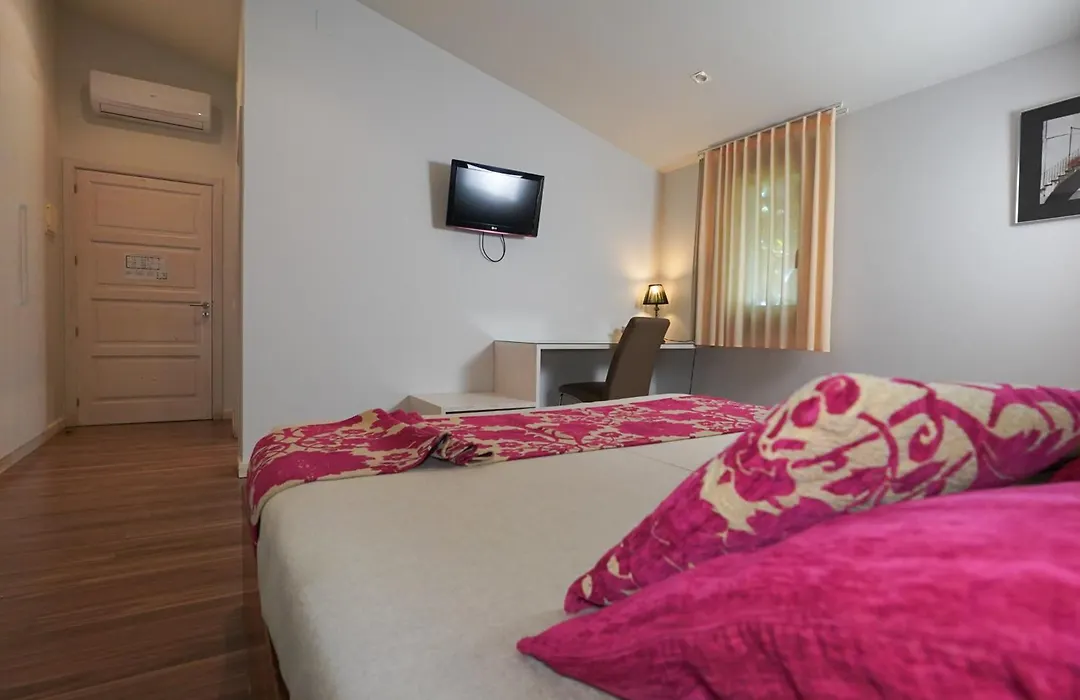 Hotel Mas Prades-1