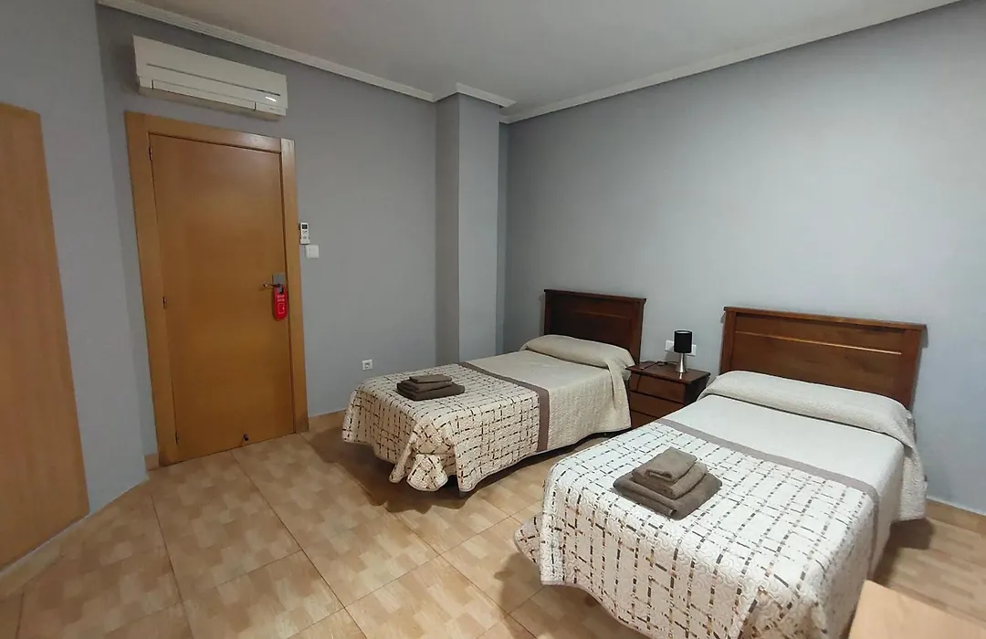 Hostal Abastos-1