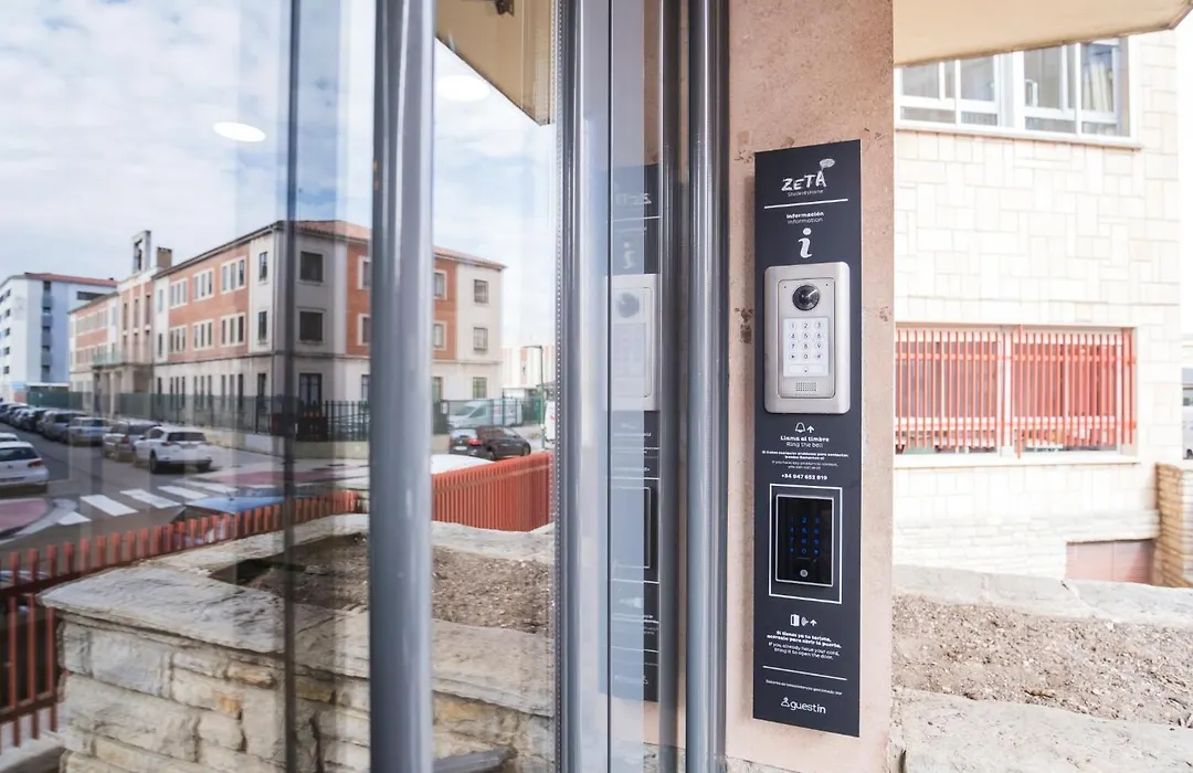 Residencia Zeta Home-1