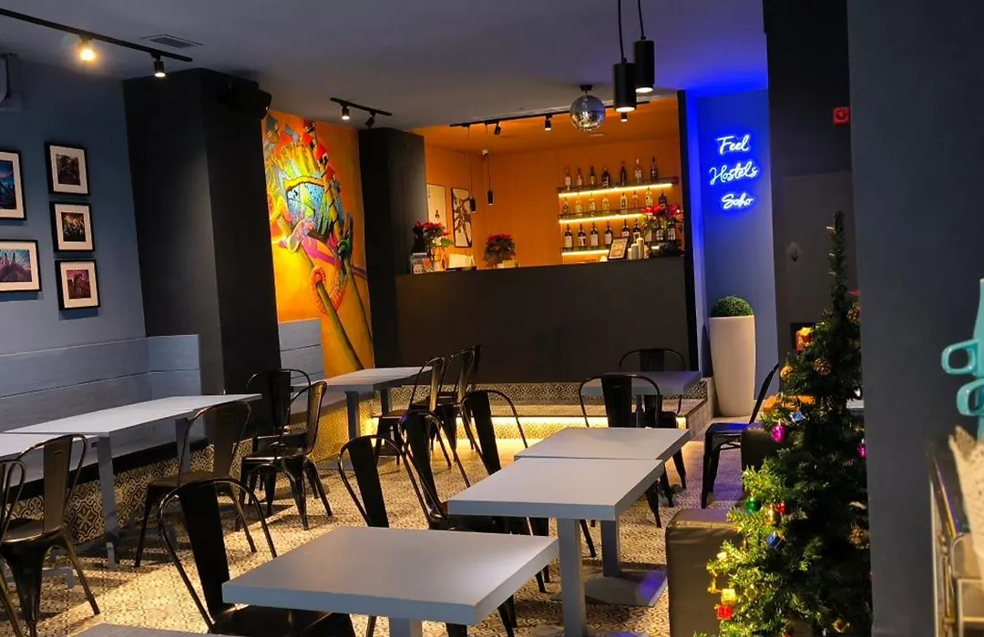 Feel Hostels Soho Malaga-1