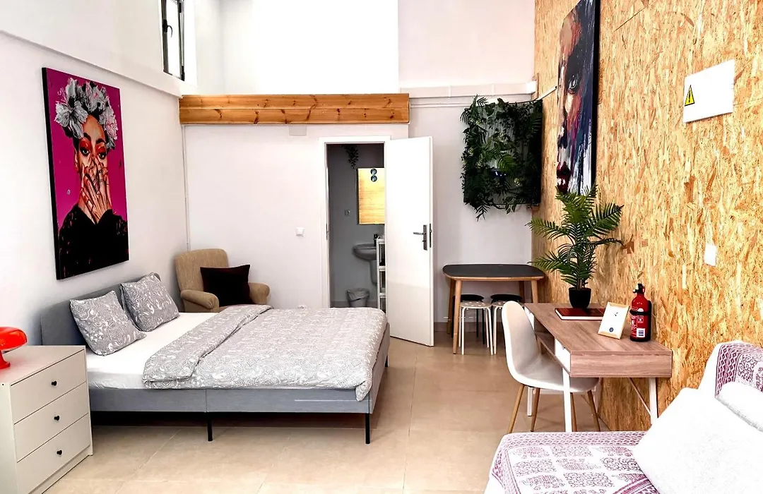 Soho Boho Apartments - With Sunny Rooftop Terrace And Fiber Optic Internet-1