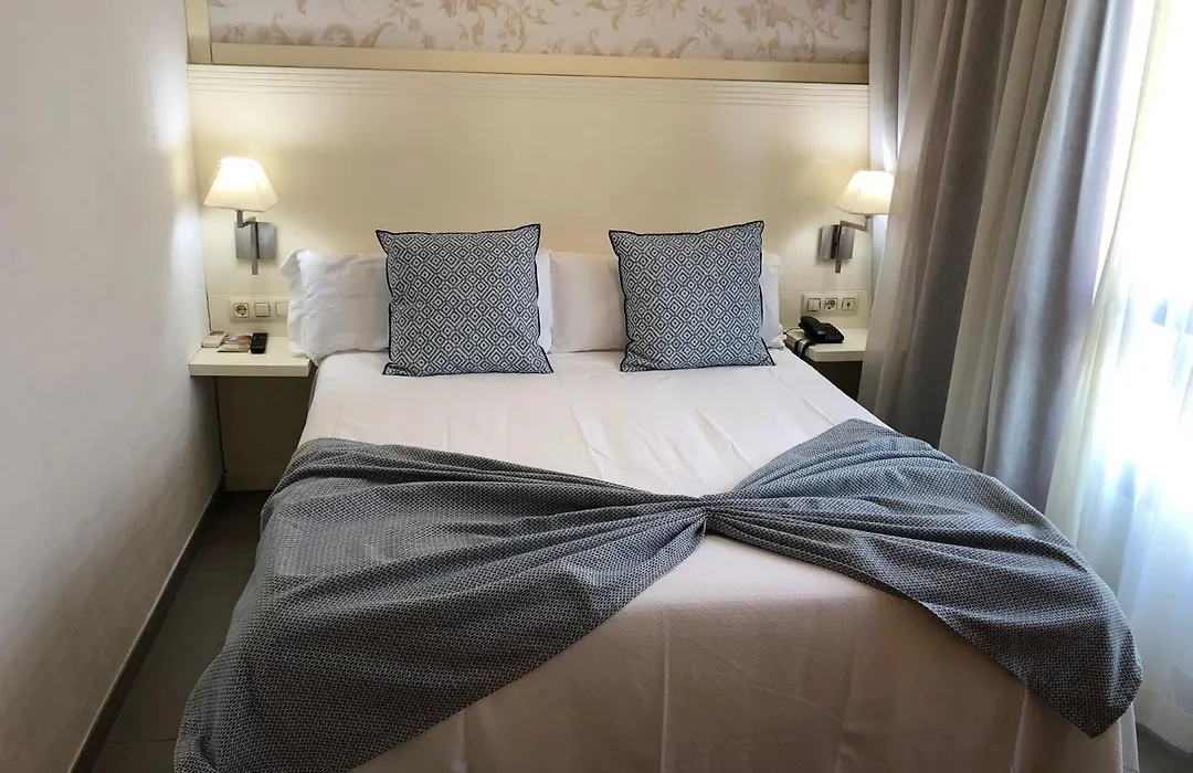 Hotel Spa Cap De Creus-1