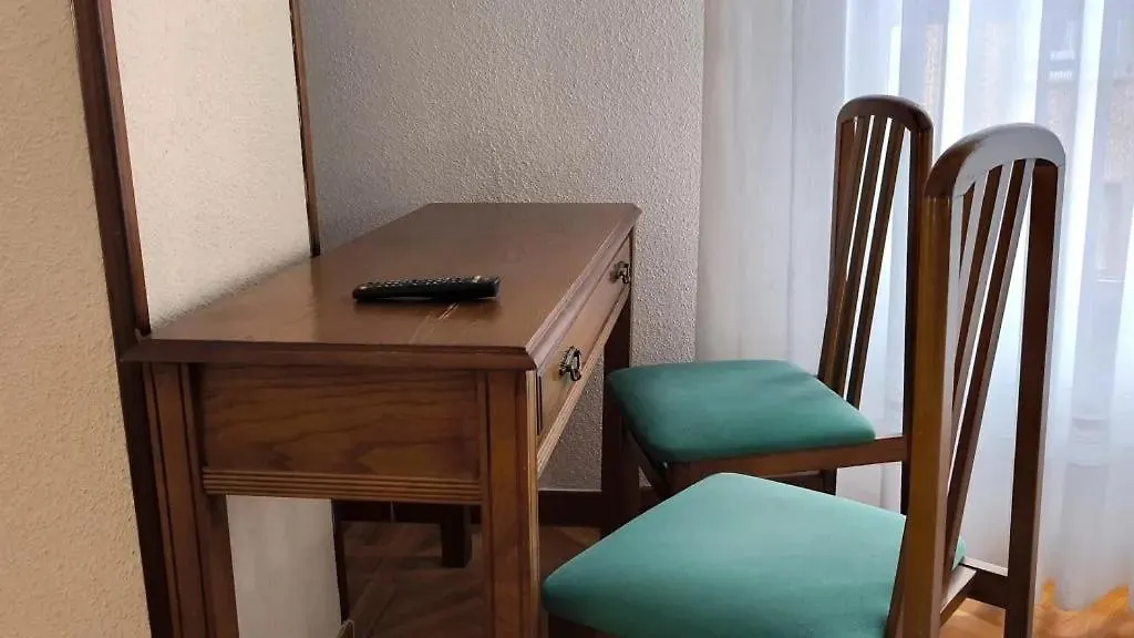 Hostal Hispano-1