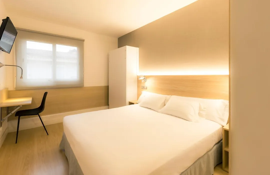 Hotel Burlada-1