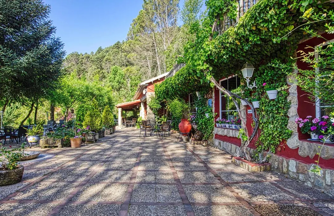 Hotel Rural Noguera de la Sierpe-1