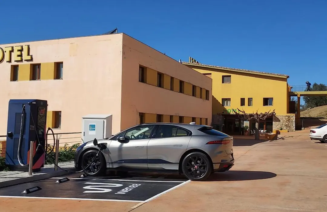 Hotel Font Del Pla-1