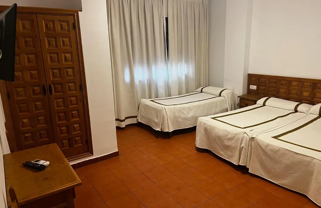Hotel Hispanidad-1
