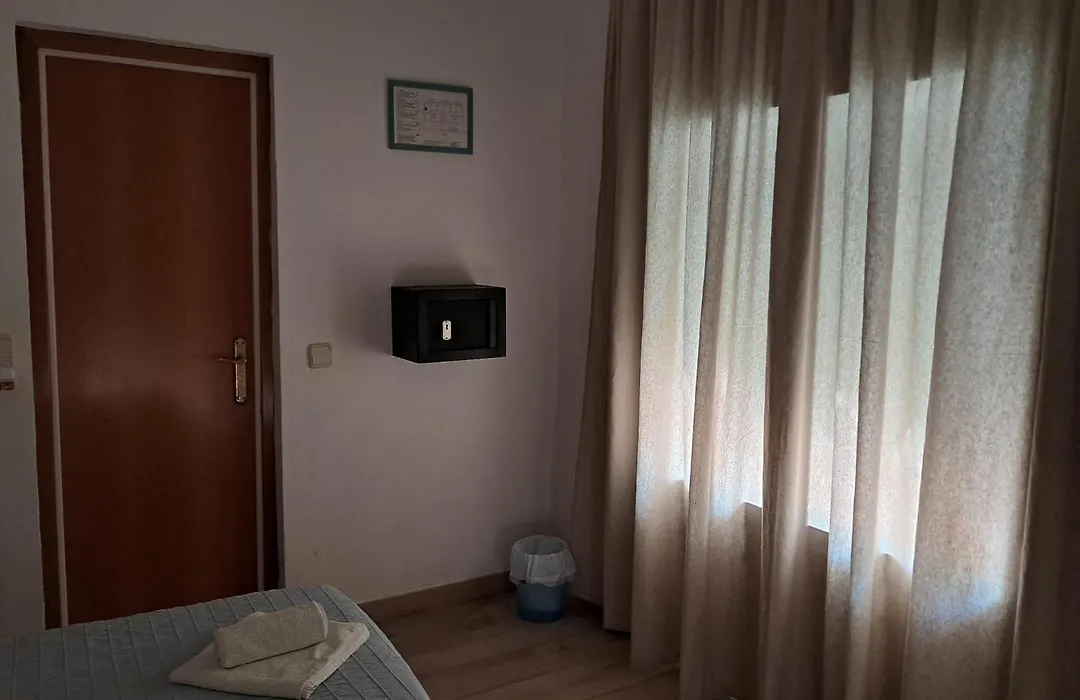 Hostal Casa Torrent-1