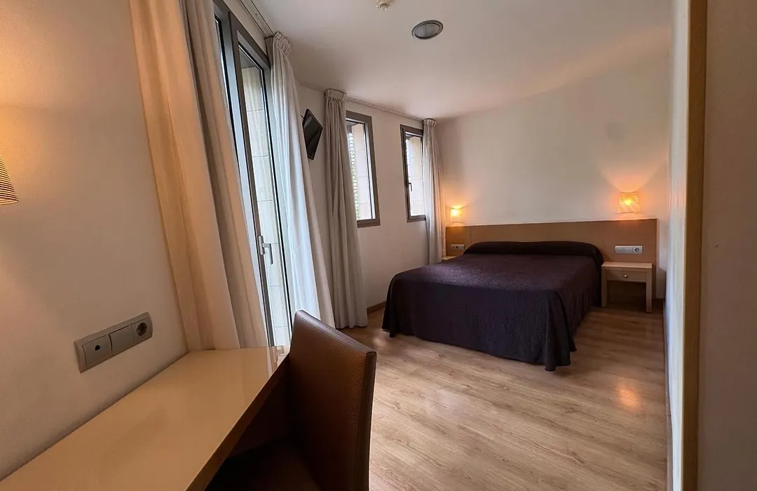 Hostal Rambla-1