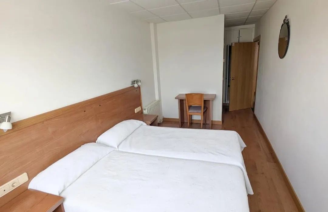 Hotel Besaya-1