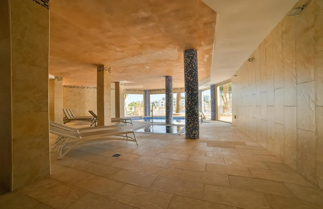 Apartamentos Azul Playa-1