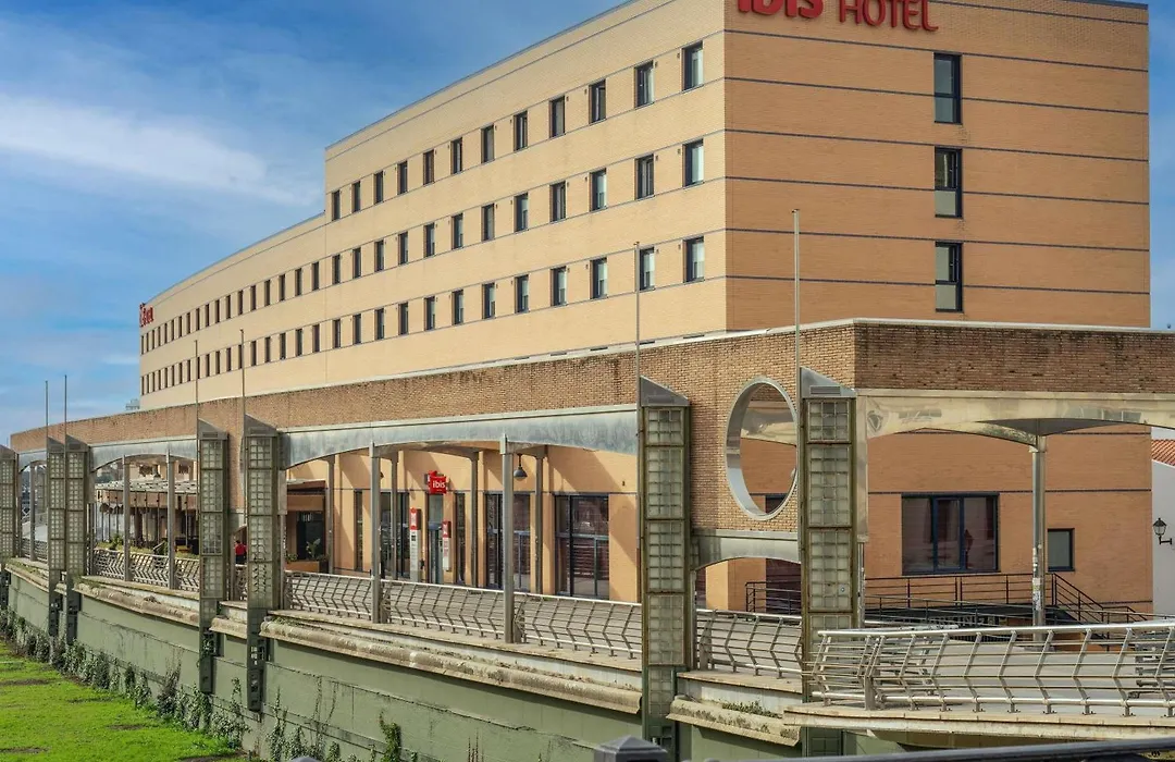Ibis Malaga Centro Ciudad-1