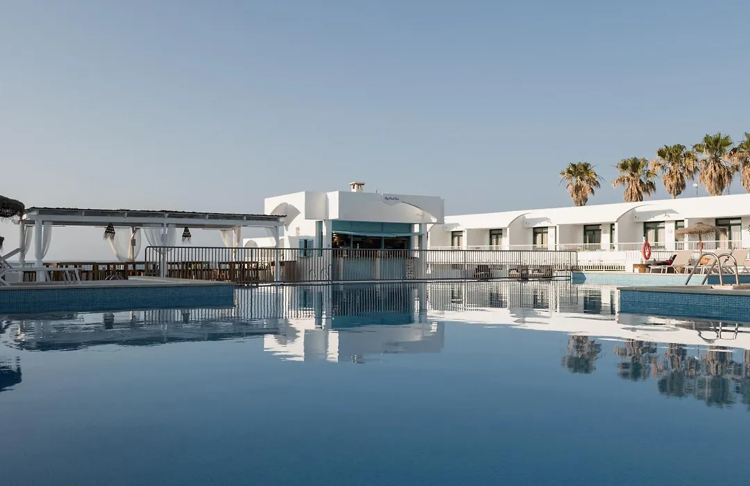 Beach Club Menorca-1