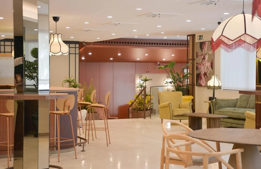 Hotel Viladomat-1