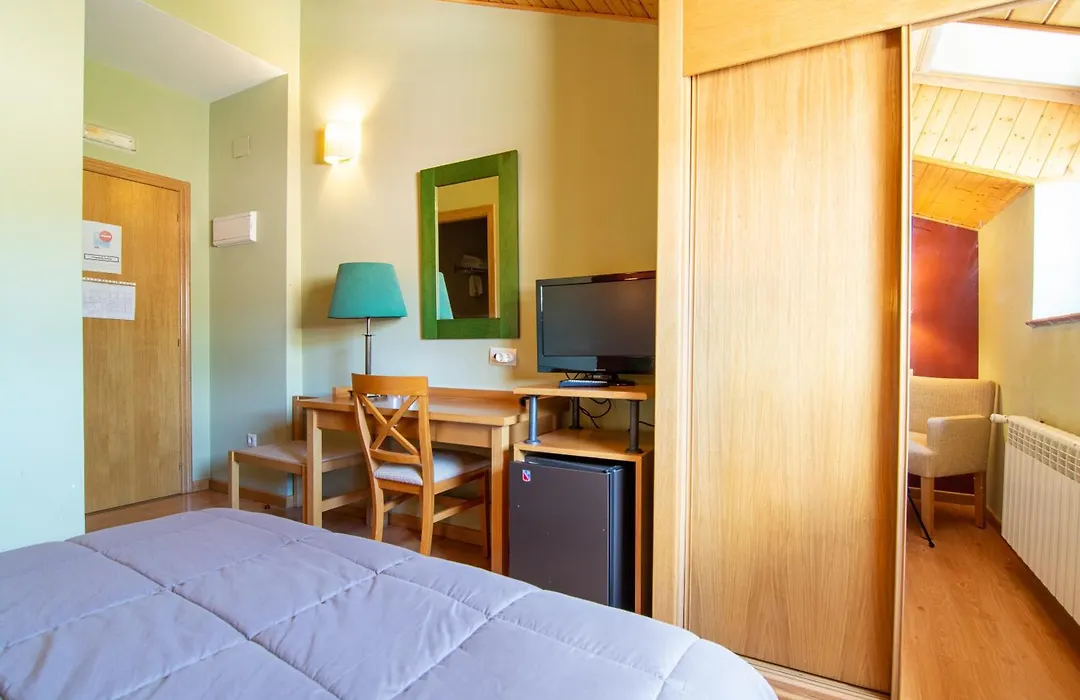 Hotel Galayos-1
