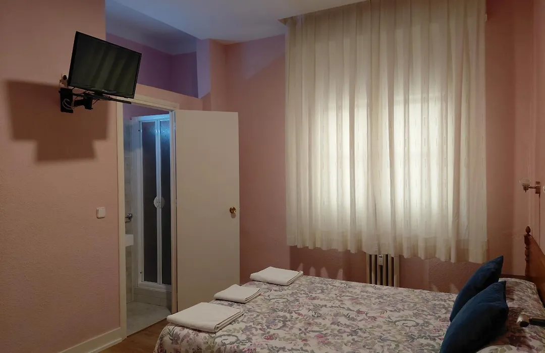 Hostal San Martin-1