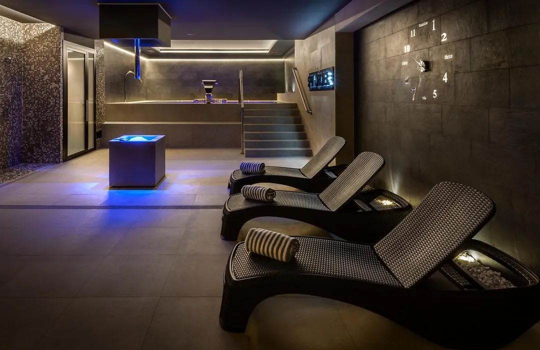 Oroel Hotel & Spa-1