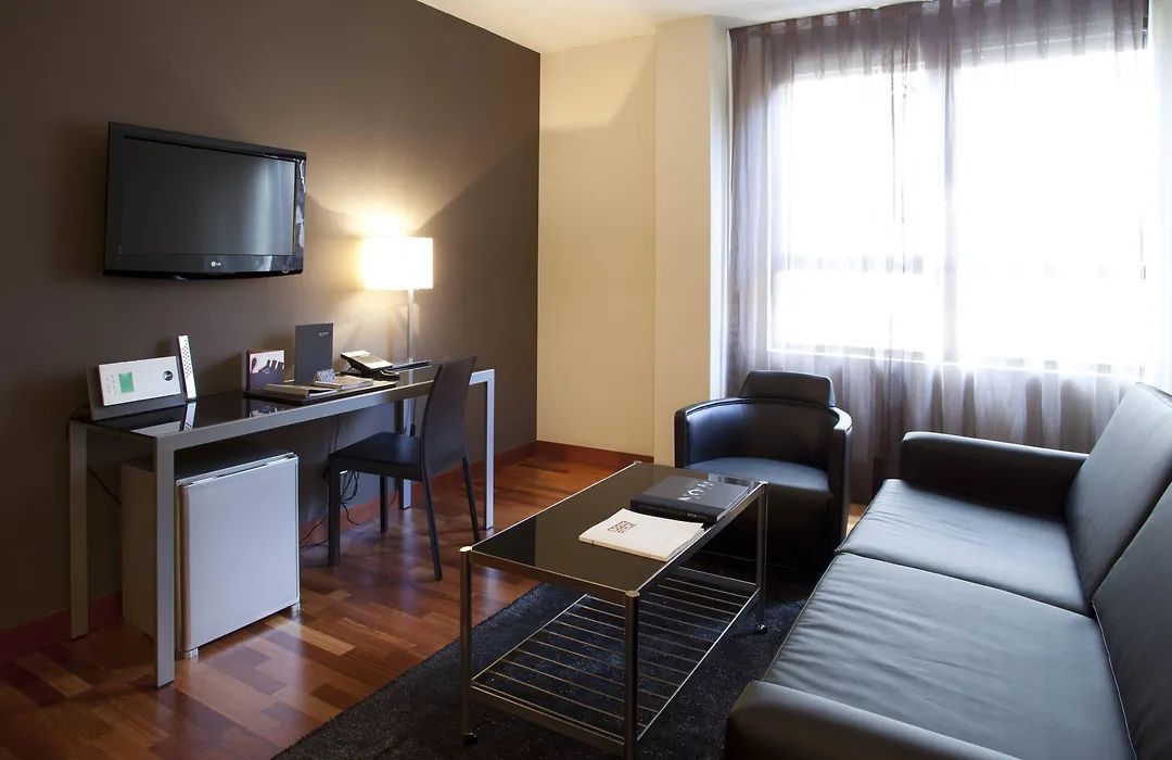 Ac Hotel Avenida De America By Marriott-1