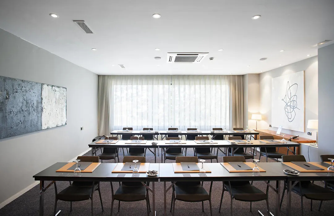 Ac Hotel Huelva By Marriott-1