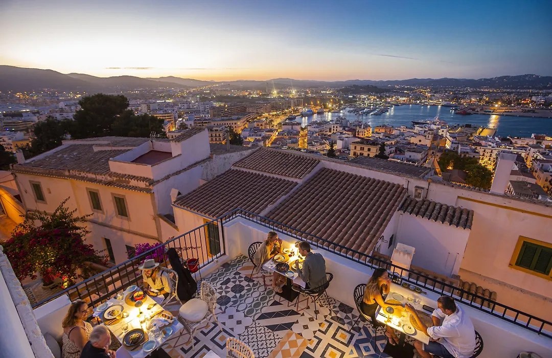 Hotel La Torre Del Canonigo - Small Luxury Hotels-1