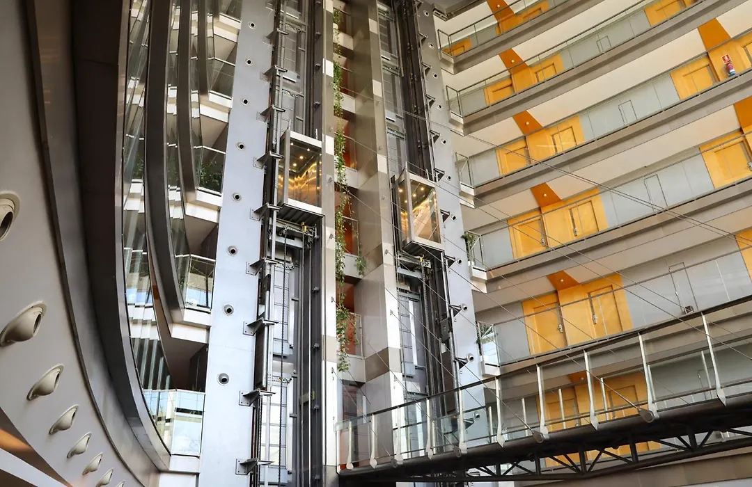 Eurohotel Barcelona Granvia Fira-1